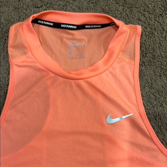 Nike Orange Athletic Tank Top High Performance - Picture 2 of 3